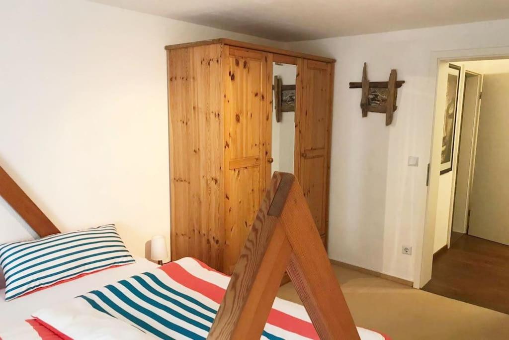 Ferienwohnung Zwischen Weinheim Und Hemsbach Exterior foto