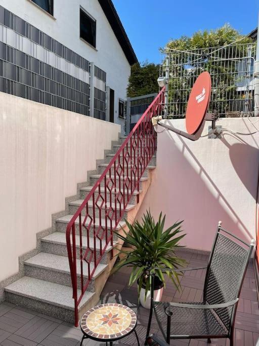Ferienwohnung Zwischen Weinheim Und Hemsbach Exterior foto